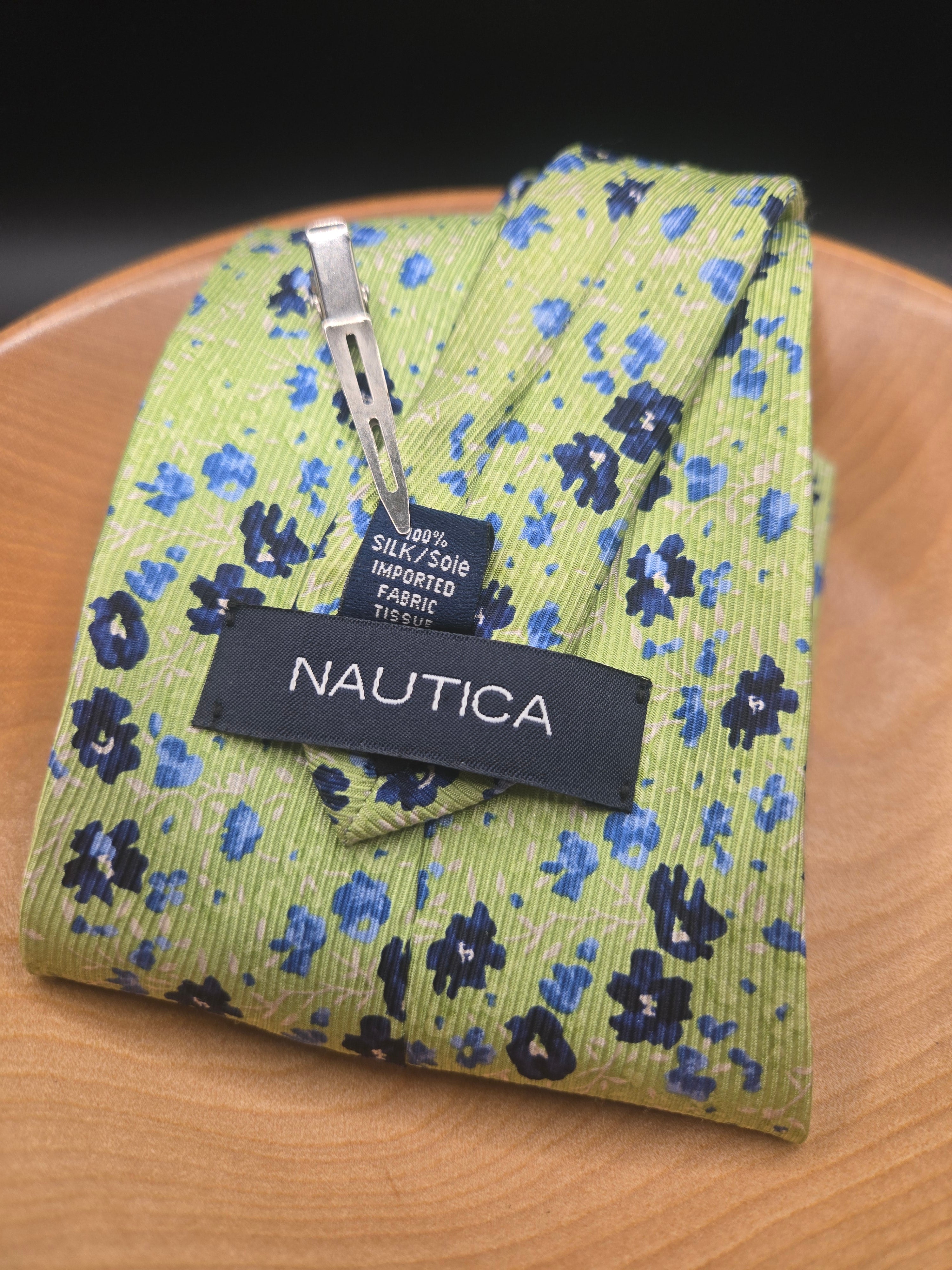 Vintage 90s Nautica Tie – Blue Floral on Bright Green