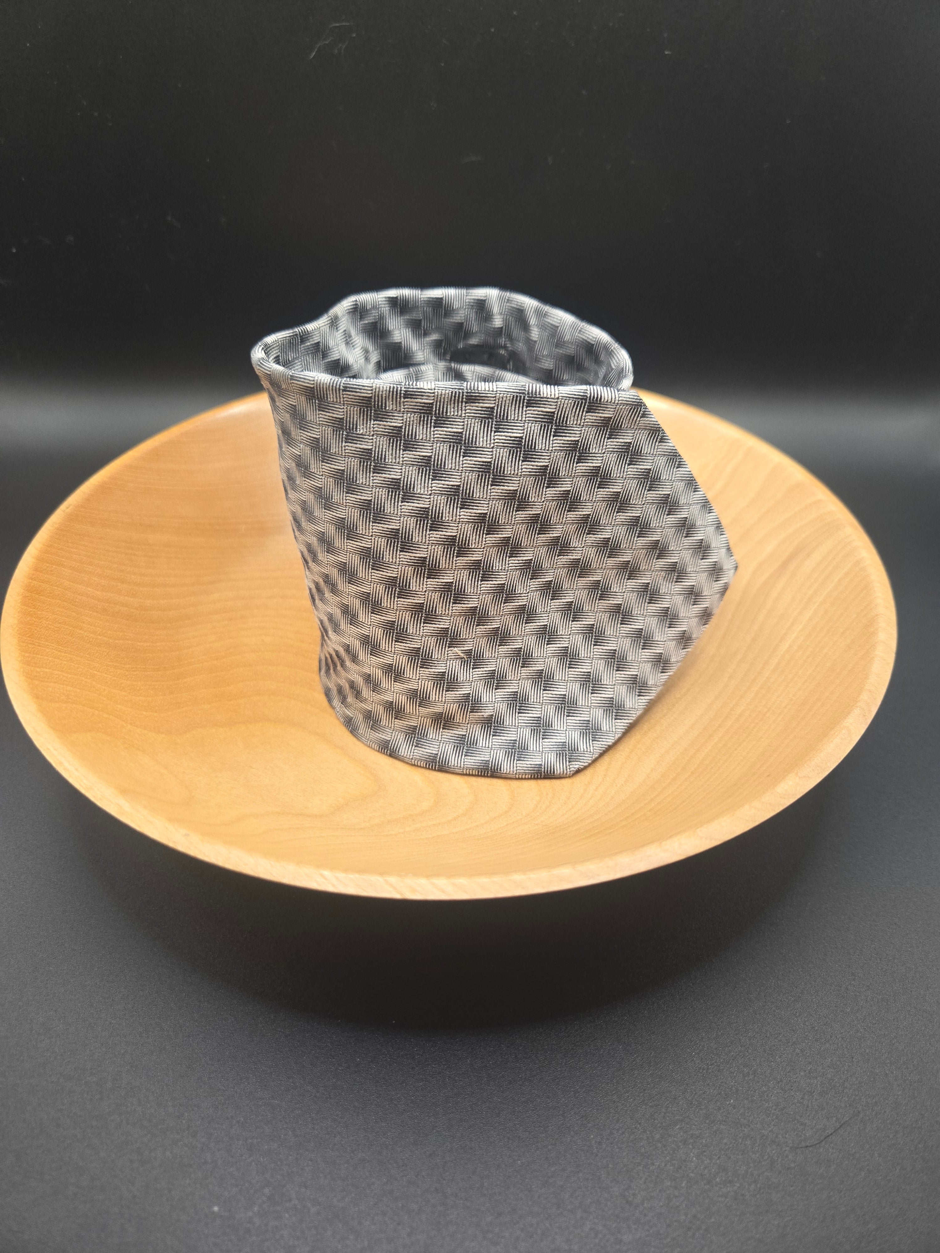 H&H Silk Tie – Silver with Black Geometric Pattern