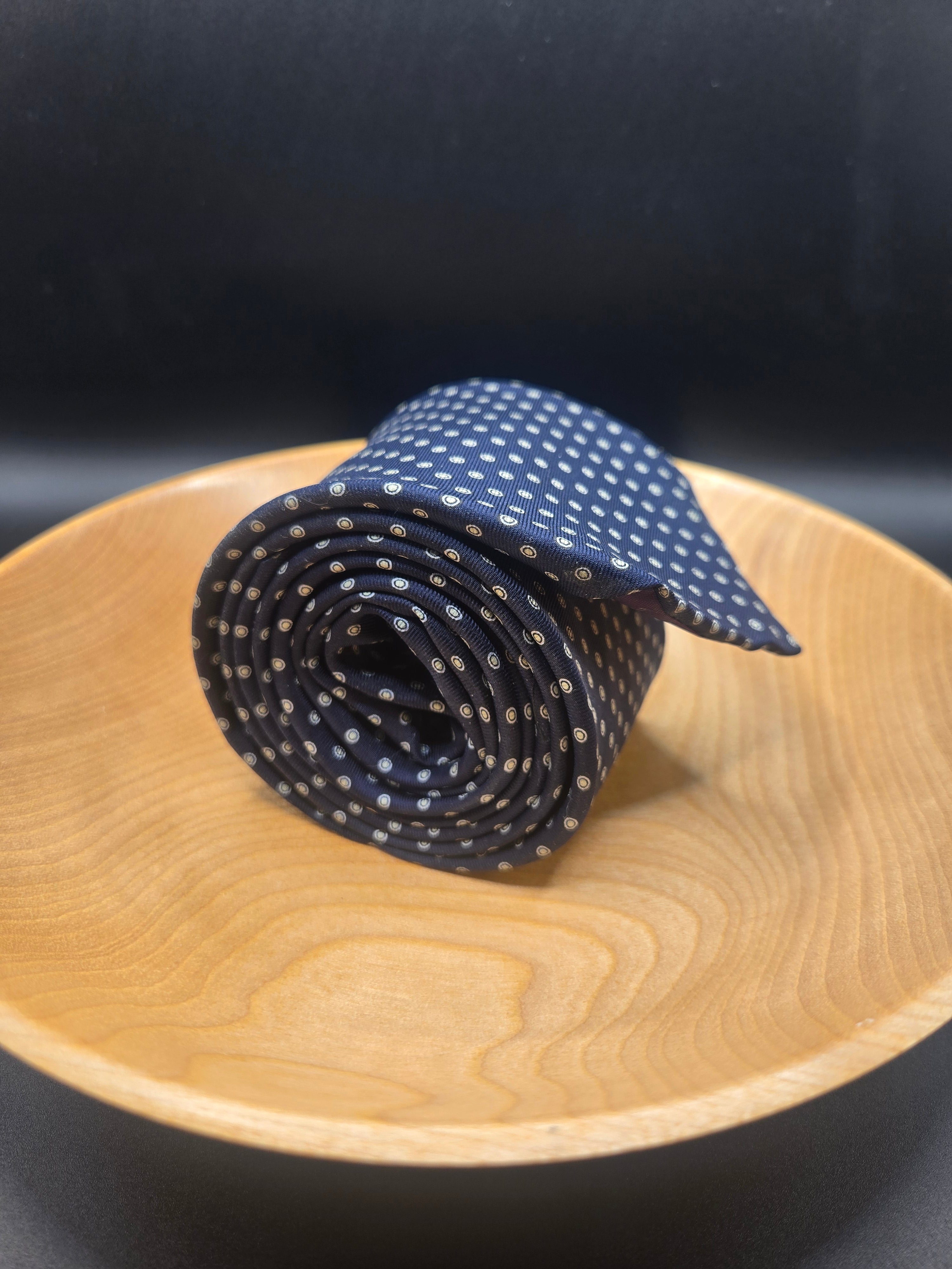 Vintage Bert Pulitzer Tie – Blue with White Bulls Eye Pattern