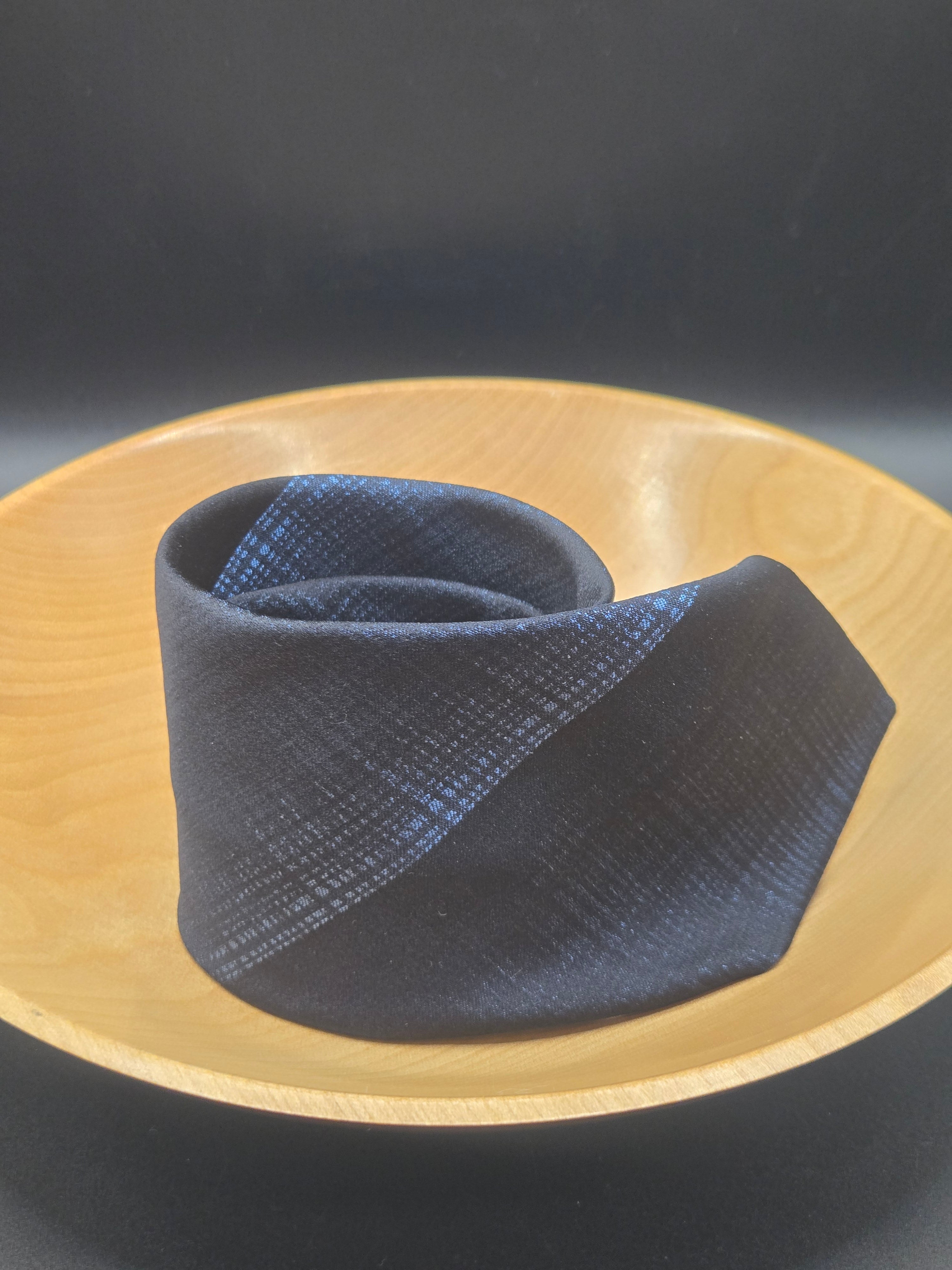 Cutter Cravat Handmade Silk Tie | Black & Blue Slim Cut