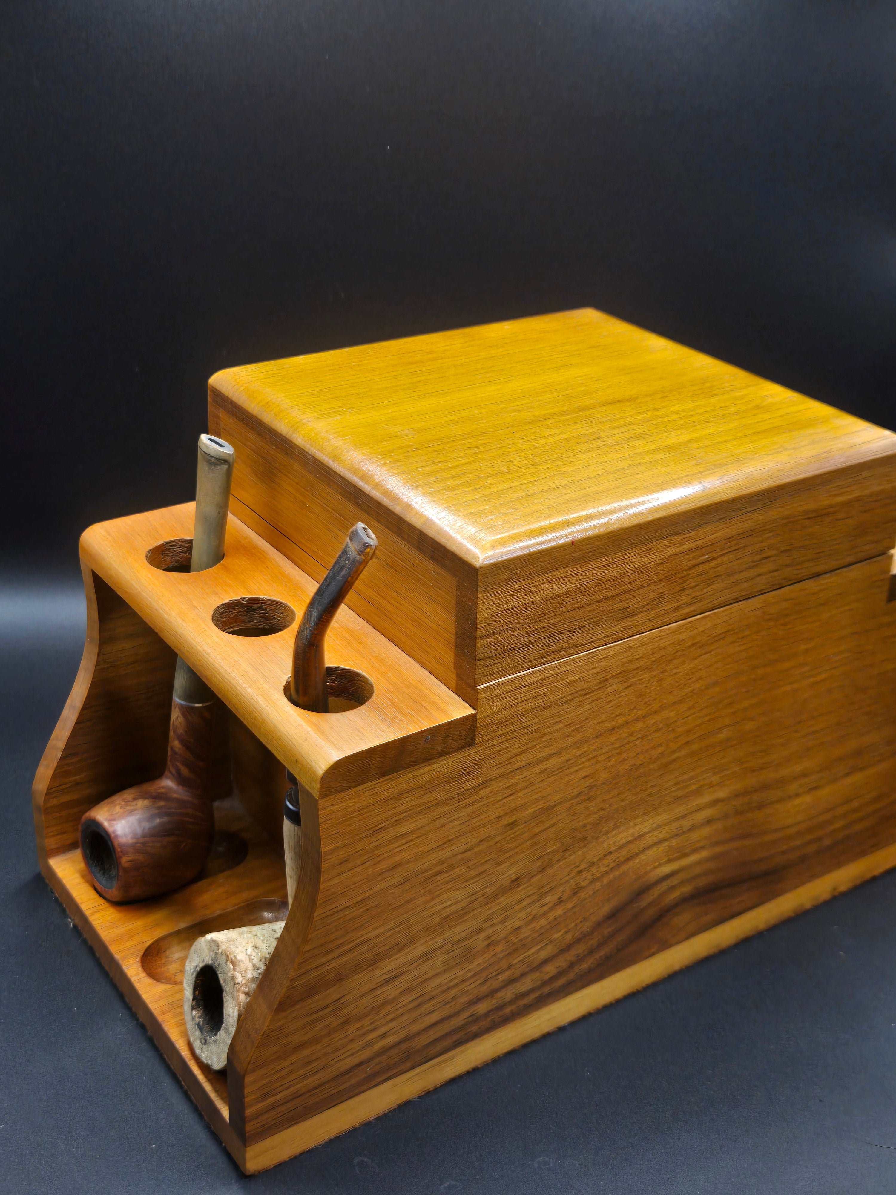 Wooden Pipe Stand with Cedar Lined Tobacco Humidor